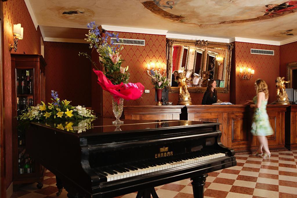 Venice Hotel Villa Dori Marghera Bagian luar foto